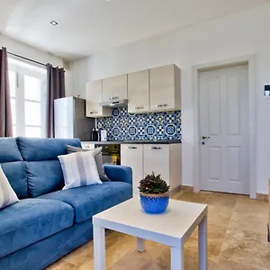  Apartment Ursula Self Catering And 1-br In By Tritoni