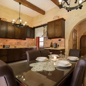  Holiday home Grand